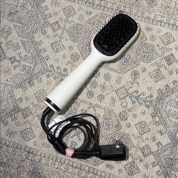 InStyler Hair Dryer Brush - Picture 2 of 3